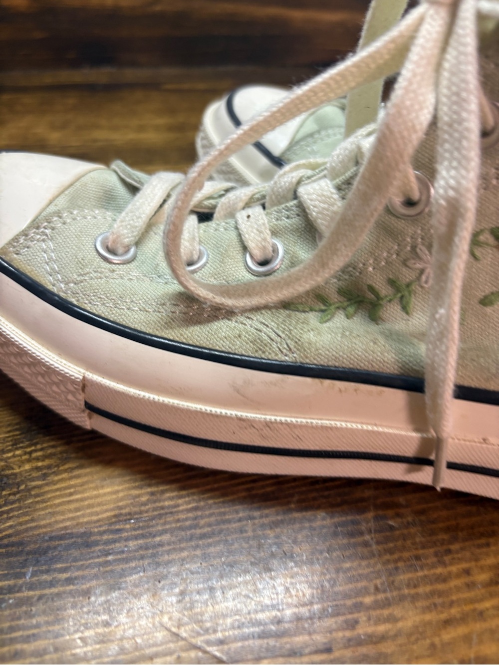Converse green floral embroidered high top sneakers size W7 - Picture 3 of 11